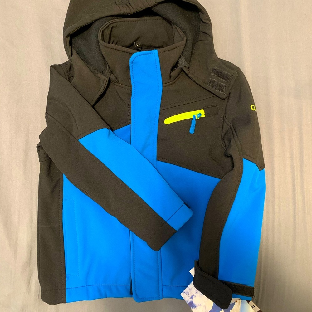 NEW WITH TAGS CB Sports Boys Size 4 Winter Coat